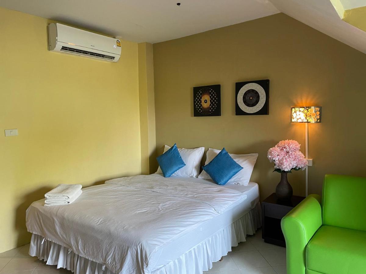 Phuket Nawaporn Place מראה חיצוני תמונה